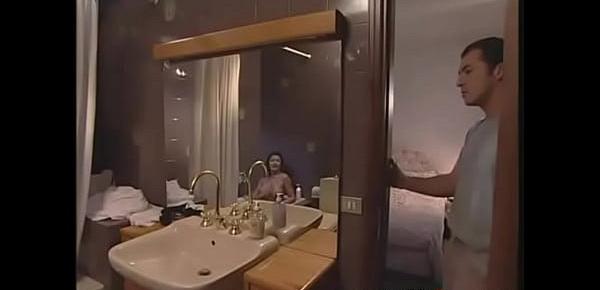  Cougar seduce young guy in hotelroom